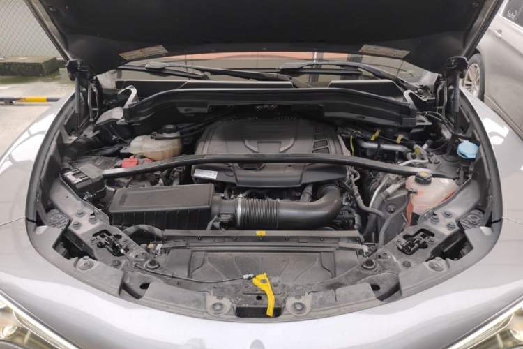 Used Alfa Romeo Stelvio 2017 2.0T 200HP Elite Edition Engine Bay