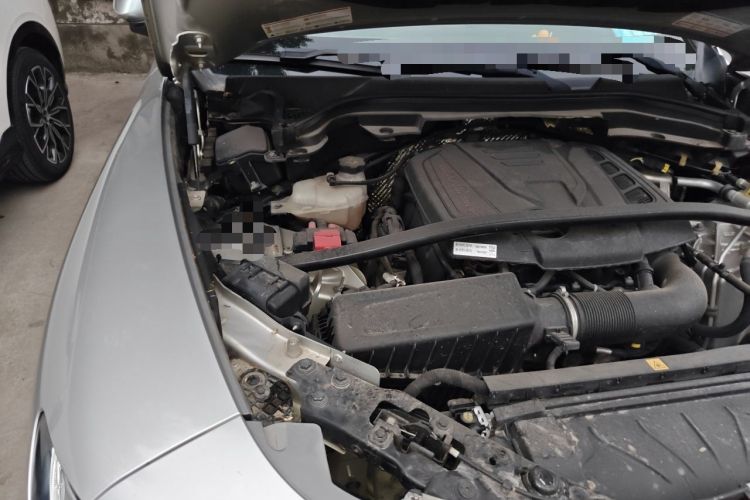 Used Alfa Romeo Stelvio 2017 2.0T 280HP Luxury Edition Engine Bay Right