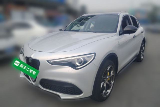 Used Alfa Romeo Stelvio 2017 2.0T 200HP Luxury Edition