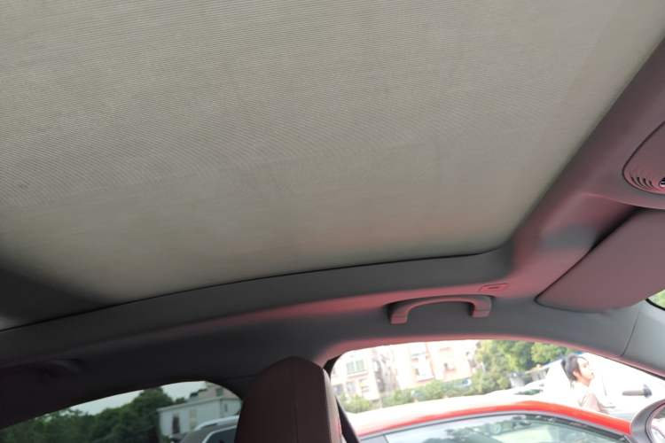 Used Alfa Romeo Stelvio 2017 2.0T 280HP Luxury Edition Headliner