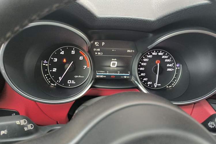 Used Alfa Romeo Stelvio 2017 2.0T 200HP Luxury Edition Instrument Cluster