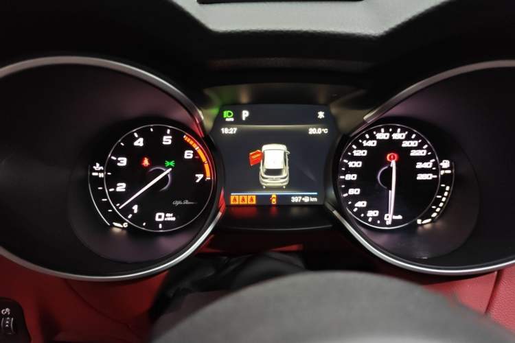 Used Alfa Romeo Stelvio 2017 2.0T 280HP Luxury Edition Instrument Cluster