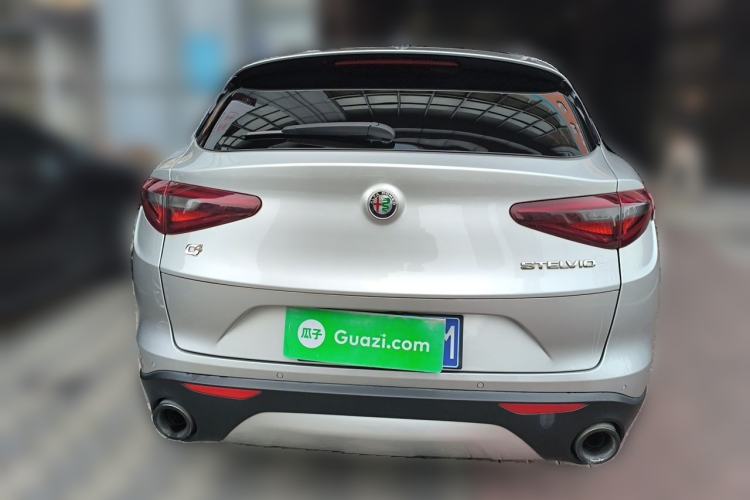 Used Alfa Romeo Stelvio 2017 2.0T 200HP Luxury Edition Rear
