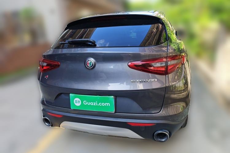 Used Alfa Romeo Stelvio 2017 2.0T 200HP Luxury Edition Rear