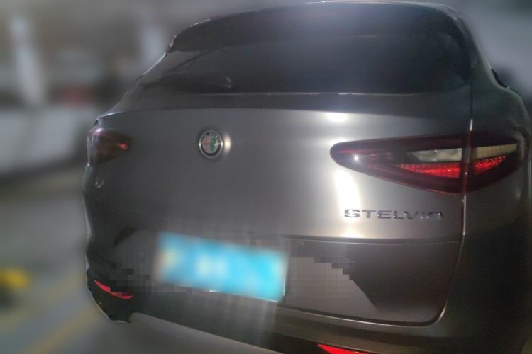 Used Alfa Romeo Stelvio 2017 2.0T 200HP Elite Edition Rear