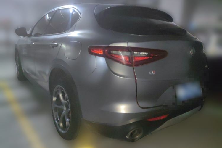 Used Alfa Romeo Stelvio 2017 2.0T 200HP Elite Edition Rear Left 45 Deg