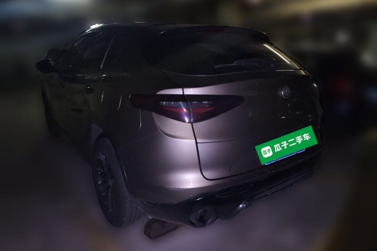 Used Alfa Romeo Stelvio 2017 2.0T 200HP Elite Edition Rear Left 45 Deg