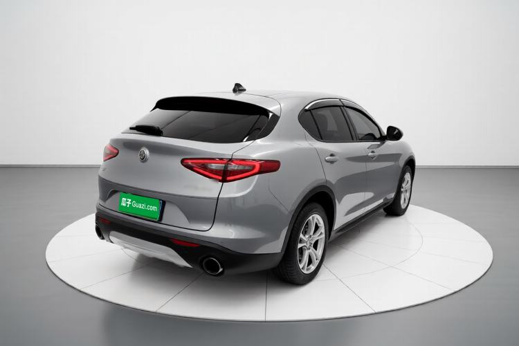 Used Alfa Romeo Stelvio 2017 2.0T 200HP Elite Edition Rear Right 45 Deg