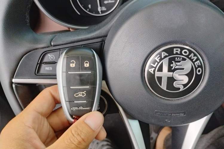 Used Alfa Romeo Stelvio 2017 2.0T 200HP Elite Edition Vehicle Key