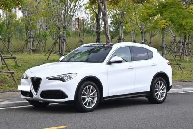 Used Alfa Romeo Stelvio 2017 2.0T 280HP Luxury Edition