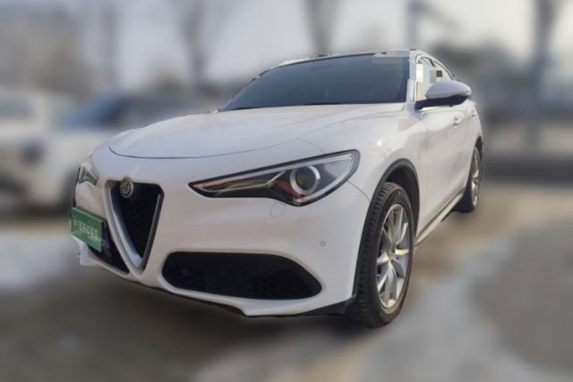 Used Alfa Romeo Stelvio 2017 2.0T 200HP Luxury Edition