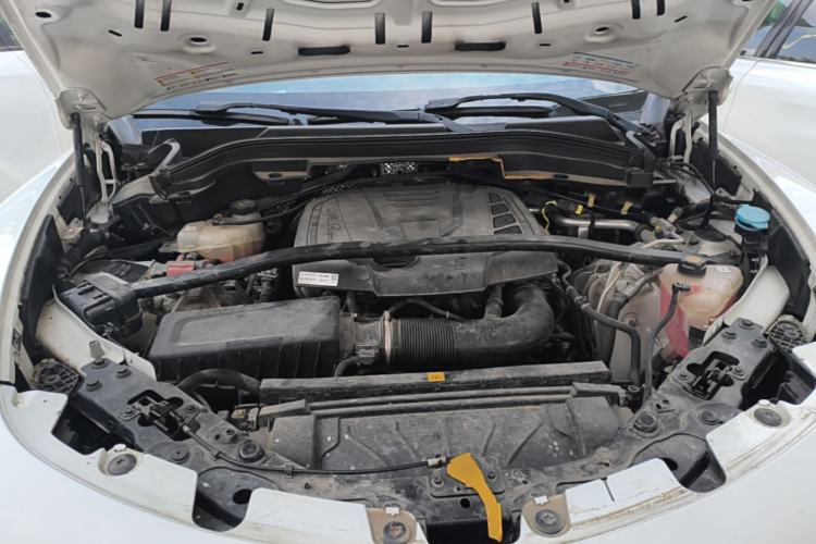 Used Alfa Romeo Stelvio 2017 2.0T 200HP Elite Edition Engine Bay