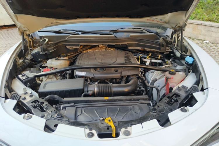 Used Alfa Romeo Stelvio 2017 2.0T 200HP Elite Edition Engine Bay
