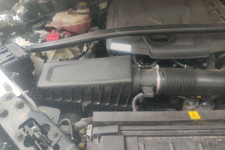 Used Alfa Romeo Stelvio 2017 2.0T 200HP Elite Edition Engine Bay Right