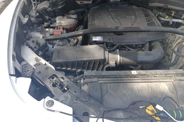 Used Alfa Romeo Stelvio 2017 2.0T 200HP Luxury Edition Engine Bay Right