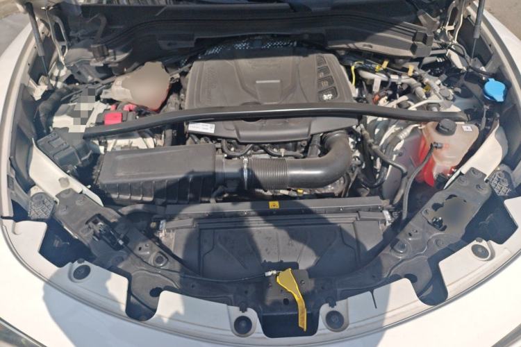 Used Alfa Romeo Stelvio 2017 2.0T 200HP Luxury Edition Engine Bay