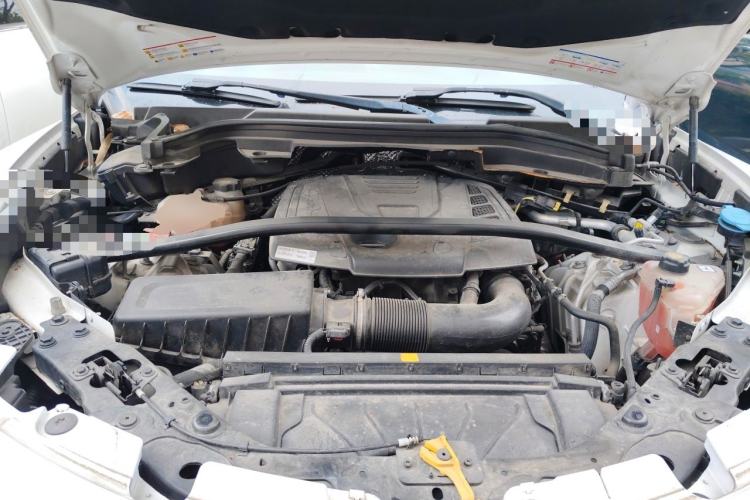 Used Alfa Romeo Stelvio 2017 2.0T 200HP Luxury Edition Engine Bay