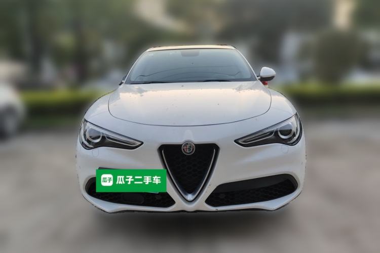 Used Alfa Romeo Stelvio 2017 2.0T 200HP Elite Edition Front