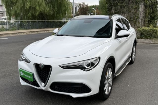Used Alfa Romeo Stelvio 2017 2.0T 200HP Luxury Edition