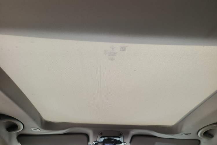 Used Alfa Romeo Stelvio 2017 2.0T 200HP Elite Edition Headliner