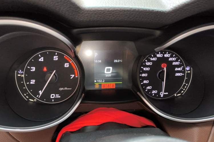 Used Alfa Romeo Stelvio 2017 2.0T 200HP Elite Edition Instrument Cluster