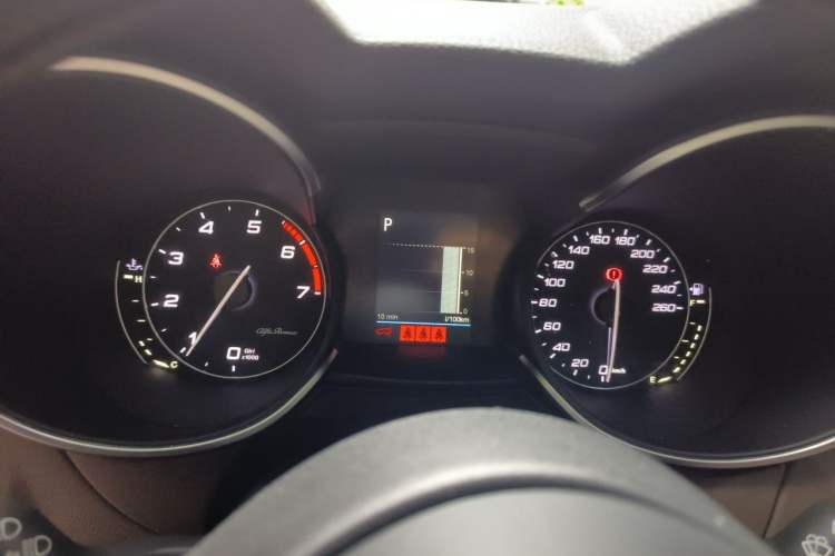 Used Alfa Romeo Stelvio 2017 2.0T 200HP Elite Edition Instrument Cluster