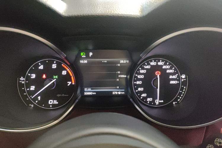 Used Alfa Romeo Stelvio 2017 2.0T 200HP Luxury Edition Instrument Cluster
