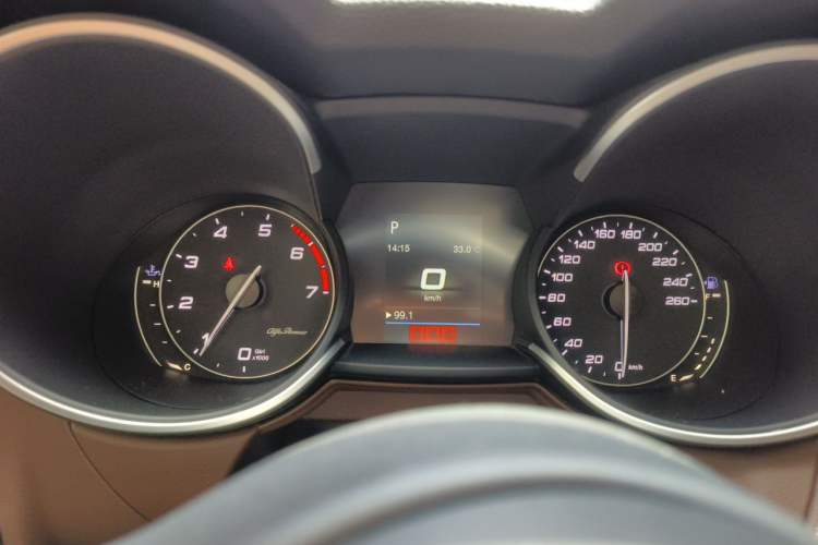 Used Alfa Romeo Stelvio 2017 2.0T 200HP Elite Edition Instrument Cluster