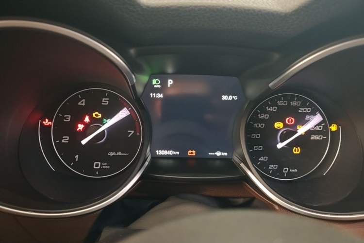 Used Alfa Romeo Stelvio 2017 2.0T 280HP Luxury Edition Instrument Cluster