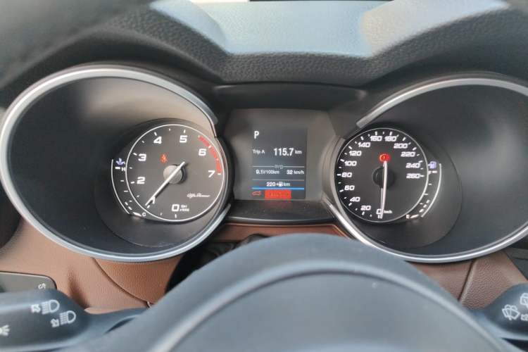Used Alfa Romeo Stelvio 2017 2.0T 200HP Elite Edition Instrument Cluster