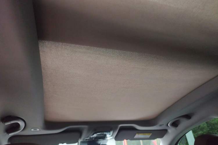Used Alfa Romeo Stelvio 2017 2.0T 200HP Elite Edition Interior 4