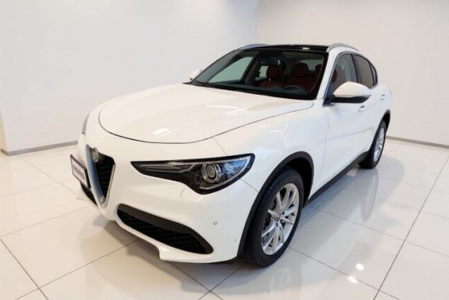 Used Alfa Romeo Stelvio 2017 2.0T 200HP Luxury Edition