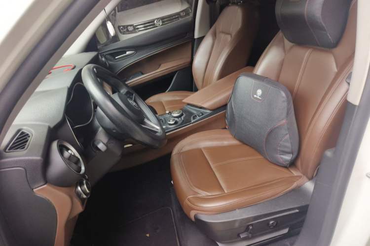 Used Alfa Romeo Stelvio 2017 2.0T 200HP Elite Edition Left Front Seat