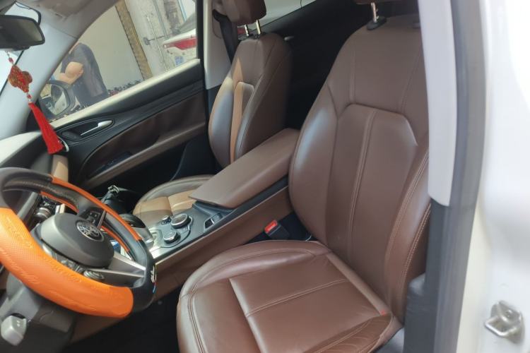 Used Alfa Romeo Stelvio 2017 2.0T 200HP Elite Edition Left Front Seat