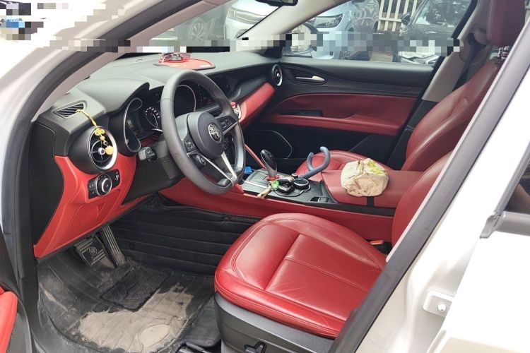 Used Alfa Romeo Stelvio 2017 2.0T 200HP Elite Edition Left Front Seat