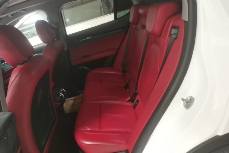 Used Alfa Romeo Stelvio 2017 2.0T 200HP Elite Edition Left Rear Seat