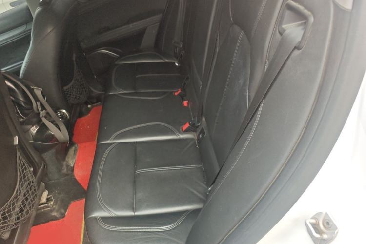 Used Alfa Romeo Stelvio 2017 2.0T 200HP Elite Edition Left Rear Seat
