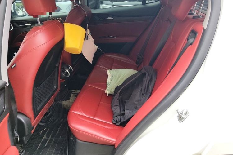 Used Alfa Romeo Stelvio 2017 2.0T 200HP Elite Edition Left Rear Seat