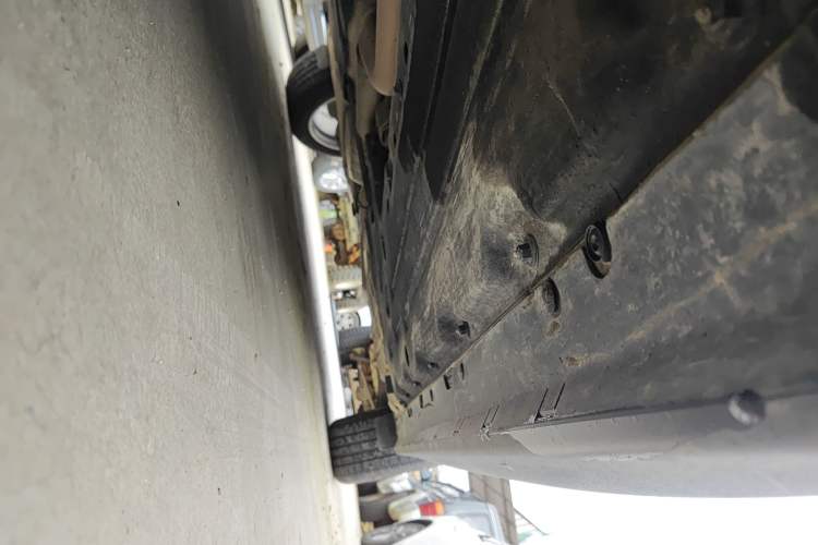Used Alfa Romeo Stelvio 2017 2.0T 200HP Luxury Edition Left Side Sill