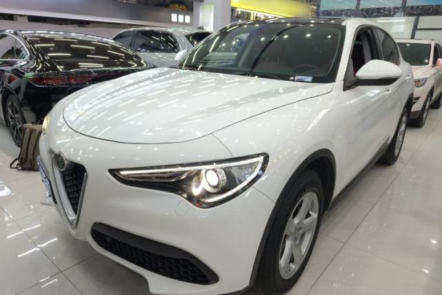 Used Alfa Romeo Stelvio 2017 2.0T 200HP Elite Edition