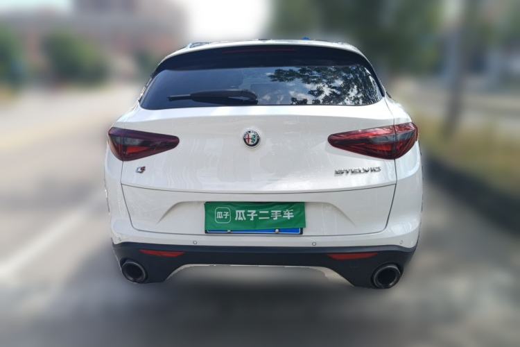 Used Alfa Romeo Stelvio 2017 2.0T 200HP Luxury Edition Rear