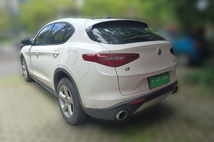 Used Alfa Romeo Stelvio 2017 2.0T 200HP Elite Edition Rear Left 45 Deg