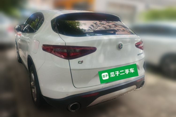 Used Alfa Romeo Stelvio 2017 2.0T 200HP Elite Edition Rear Left 45 Deg