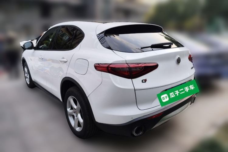 Used Alfa Romeo Stelvio 2017 2.0T 200HP Elite Edition Rear Left 45 Deg