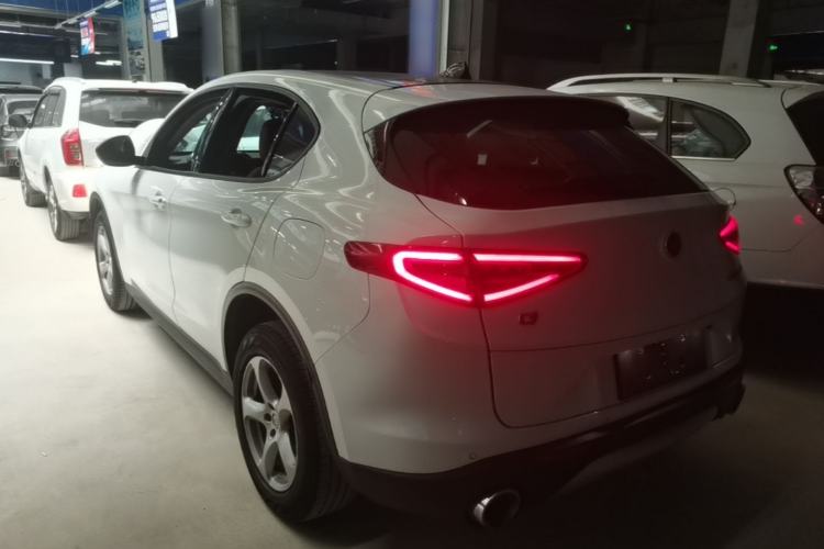 Used Alfa Romeo Stelvio 2017 2.0T 200HP Elite Edition Rear Left 45 Deg