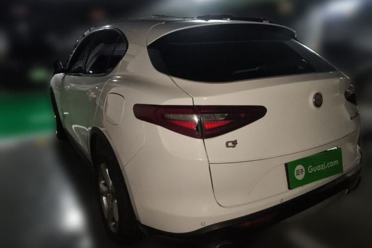 Used Alfa Romeo Stelvio 2017 2.0T 200HP Elite Edition Rear Left 45 Deg