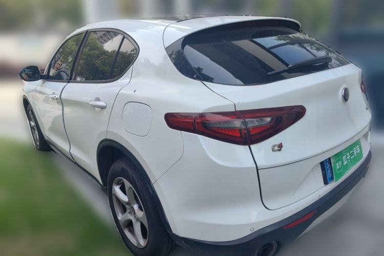 Used Alfa Romeo Stelvio 2017 2.0T 200HP Elite Edition Rear Left 45 Deg