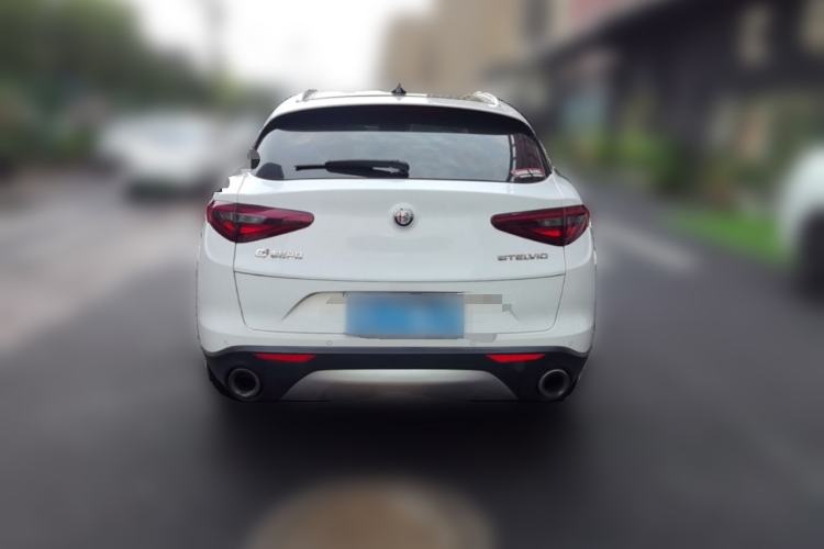 Used Alfa Romeo Stelvio 2017 2.0T 200HP Luxury Edition Rear