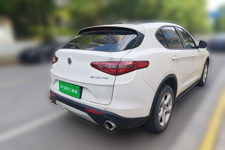 Used Alfa Romeo Stelvio 2017 2.0T 200HP Elite Edition Rear Right 45 Deg
