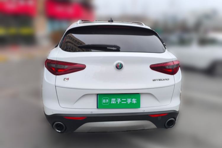 Used Alfa Romeo Stelvio 2017 2.0T 200HP Luxury Edition Rear